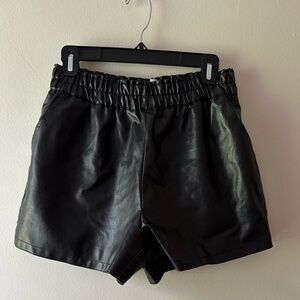 RAMISU Collection Junior Black Faux Leather High  Elastic Waist Shorts L NWT